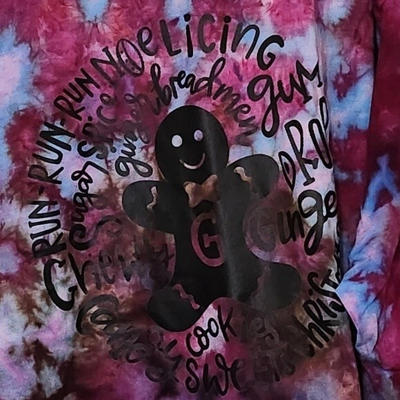 NWOT Plus Size Gildan Gingerbread Christmas Ice Tie Dye Long Sleeve T-Shirt 4XL - Picture 2 of 3